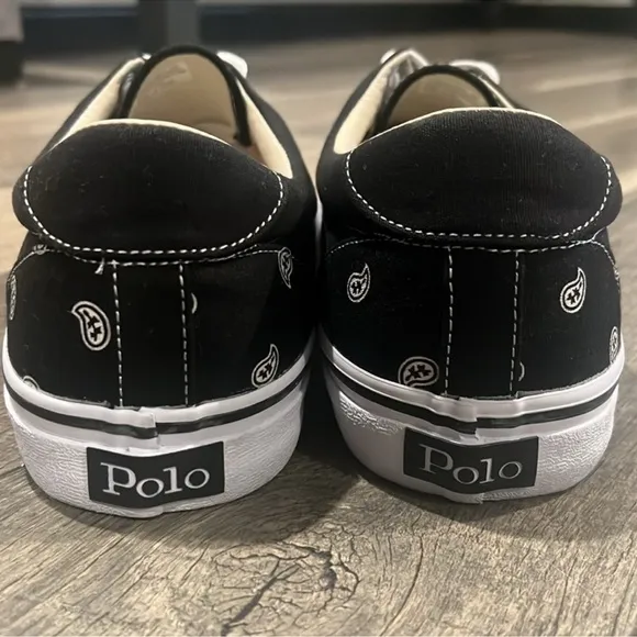 New authentic Polo Ralph Lauren designer canvas sneakers sz mens 14 display