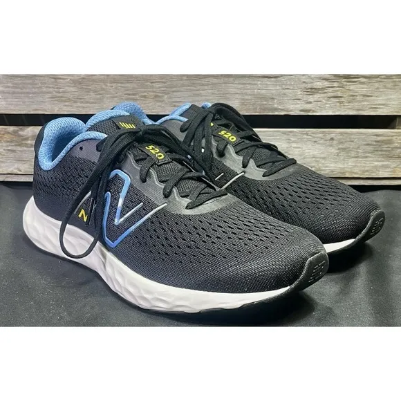 New Balance 520 V8 Men's Size 9 4E Black Running Shoes Athletic Sneakers Casual