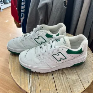 New Balance 550 sneakers in white and green 4Y