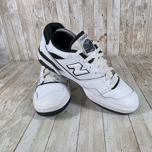 New Balance 550 Sneakers Low Top White Black Casual Shoes BB550HA1 Size 9.5
