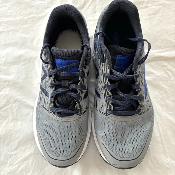 New Balance 680 V5 Response Running Shoe - Gray blue sneakers SZ 8 NWOT