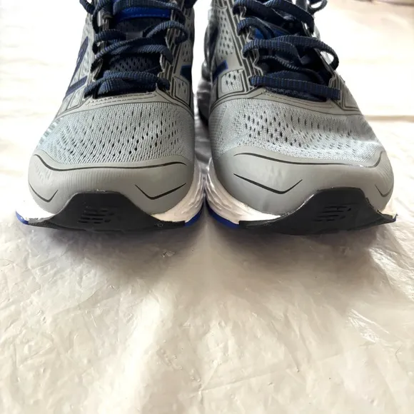 New Balance 680 V5 Response Running Shoe - Gray blue sneakers SZ 8 NWOT