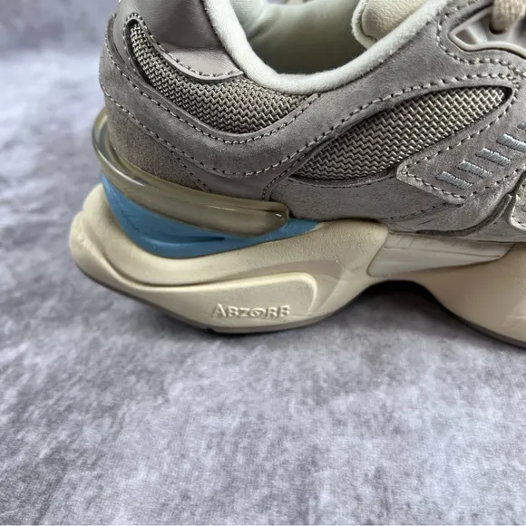 New Balance 9060 Mens Size 7 Shoes Ivory Cream Casual Running Walking