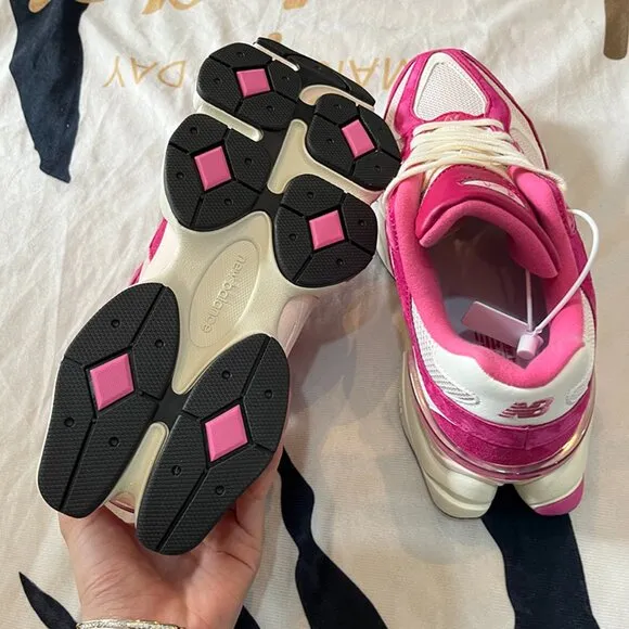 New Balance 9060 Pink &amp; White Sneakers