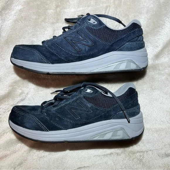 New Balance 928v3 WW928NV3 Blue Suede Walking Shoes Women's US 8 B Sneakers EUC