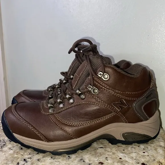 New Balance 978 WW978GT GORETEX Brown Leather Hiking Outdoor Boots Women Sz 6.5