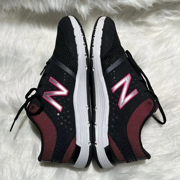 New Balance Cross Trainer Black/Pink w/Powerstep inserts Size 10.5 wide. B69