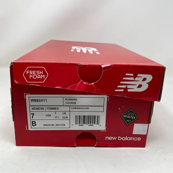 NEW BALANCE FRESH FOAM 880V11 Goretex running shoes