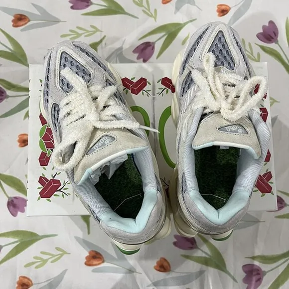 New Balance Fresh Grey And Blue Sneakers