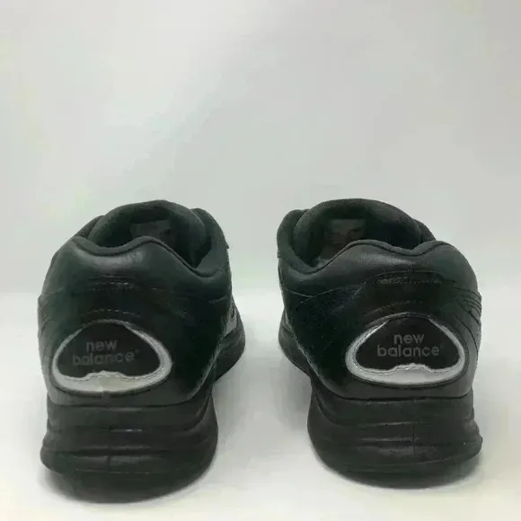 New Balance Men Leather Black Walking 12 Shoes