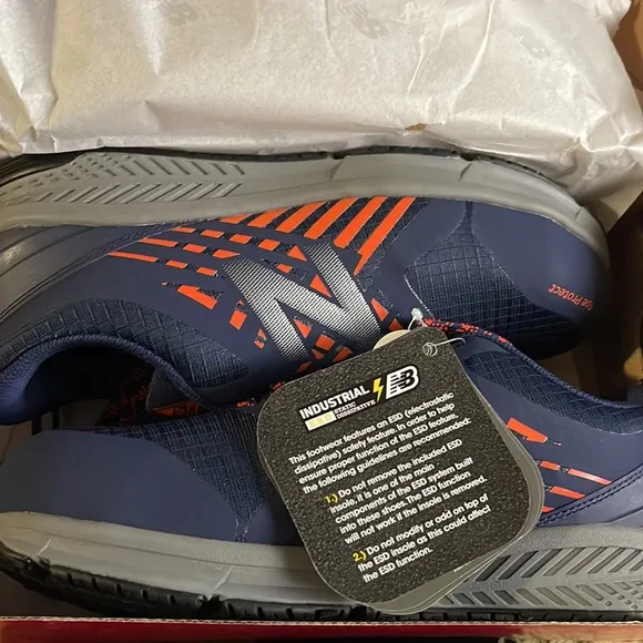 New balance men’s 412 ESD wide work shoes