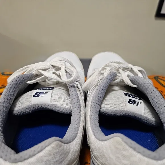 New Balance Men's 840 Walking Shoes size 14 4D (medium width) - EUC