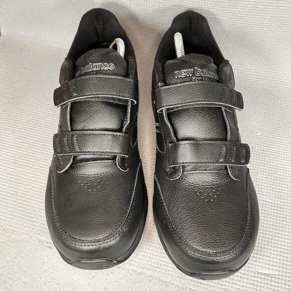 New Balance Men's Size 10.5 2E W Dual Strap Closure Thriple Black Walking Shoes