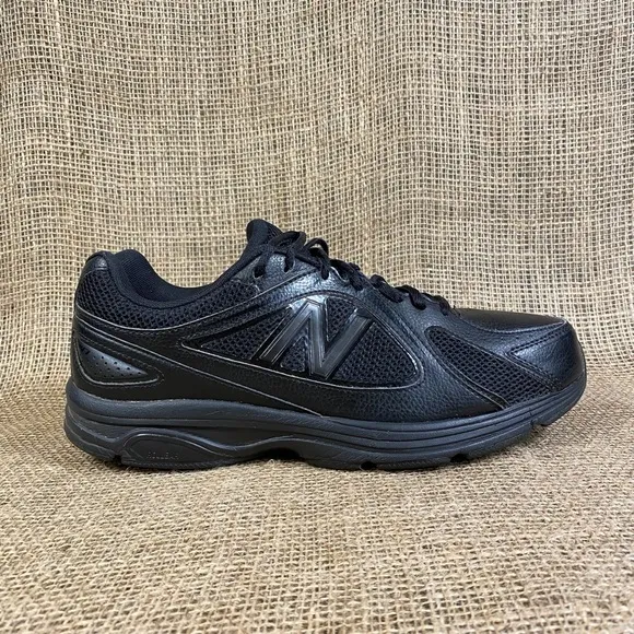 New balance running Shoe Black Walking Men's Size 10 2E