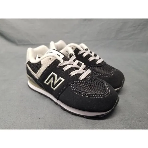 New Balance Toddler's 574 Core Sneakers Black White Size 7 NEW IN BOX!