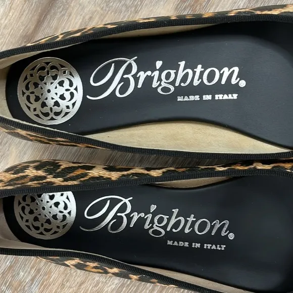 New Brighton Aleta Flats Leopard Womens Size 7  Animal Print Leather Shoes