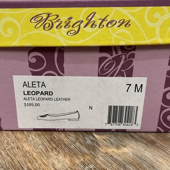 New Brighton Aleta Flats Leopard Womens Size 7  Animal Print Leather Shoes