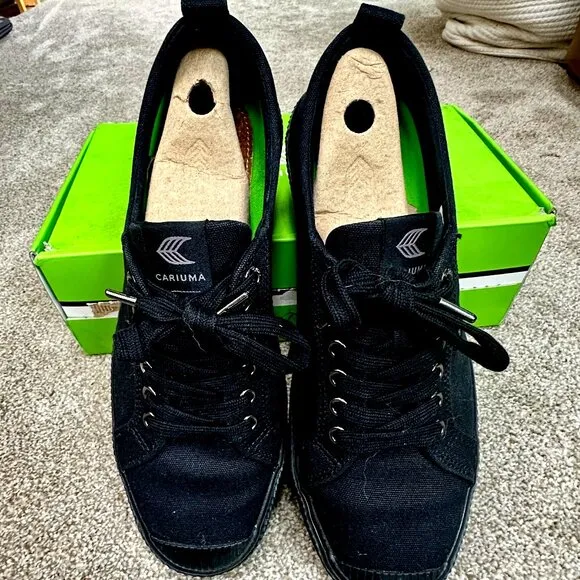 New Cariuma Men's 10 OCA Low Black Canvas sneakers