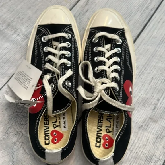 NEW Comme Des Garcons PLAY x Converse Unisex Chuck Taylor Lace Up Sneakers