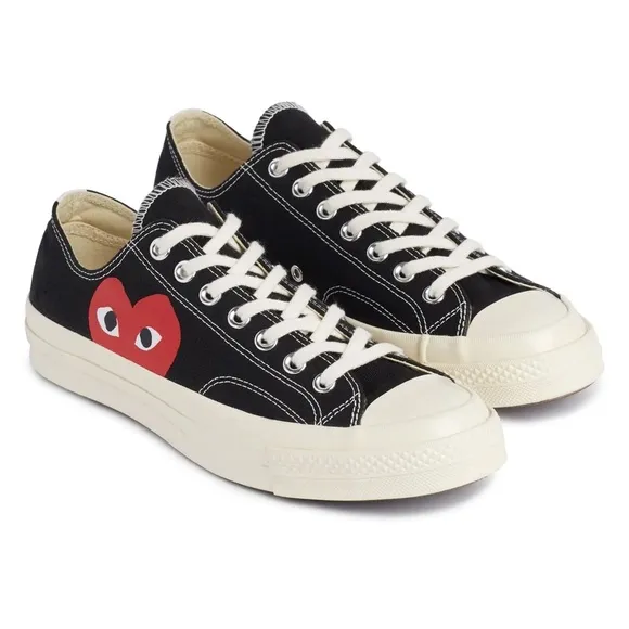 NEW Comme Des Garcons PLAY x Converse Unisex Chuck Taylor Lace Up Sneakers