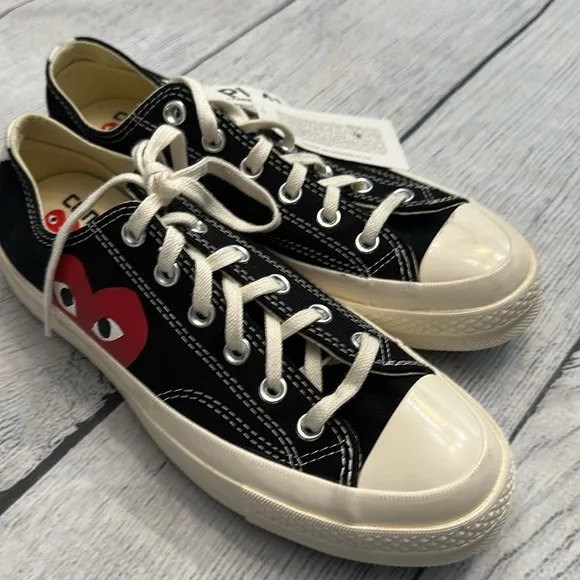 NEW Comme Des Garcons PLAY x Converse Unisex Chuck Taylor Lace Up Sneakers
