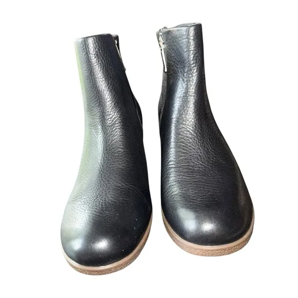 New ▶️ Dansko ◀️. Daisie Women's Casual Boots Black. EU 39. US 8.5 - 9