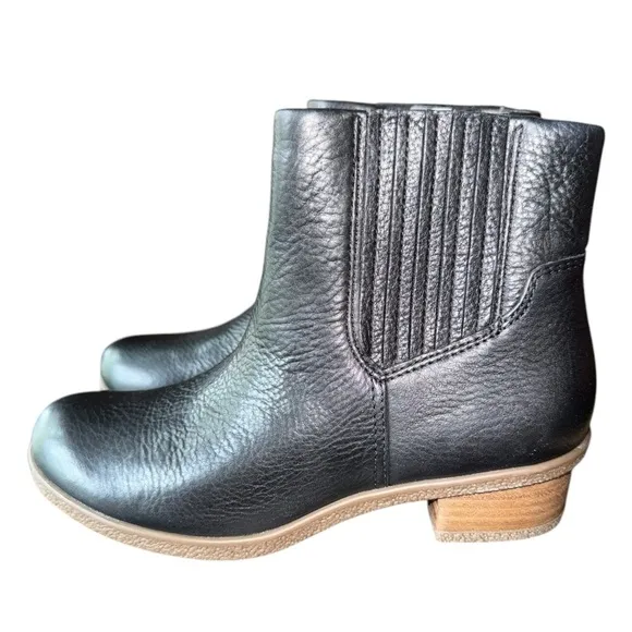 New ▶️ Dansko ◀️. Daisie Women's Casual Boots Black. EU 39. US 8.5 - 9