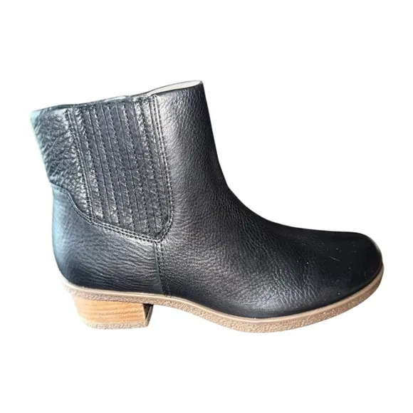 New ▶️ Dansko ◀️. Daisie Women's Casual Boots Black. EU 39. US 8.5 - 9