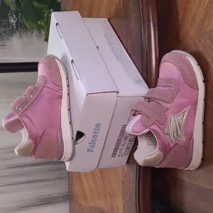 New in box! Falcotto Ferdi Suede Girls toddler 5 mauve pink star velcro shoes