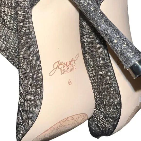 New ▶️ Jewel Badgley Mischka ◀️ Gesina Lace Bootie 6