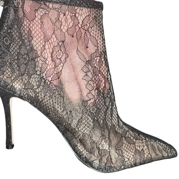 New ▶️ Jewel Badgley Mischka ◀️ Gesina Lace Bootie 6