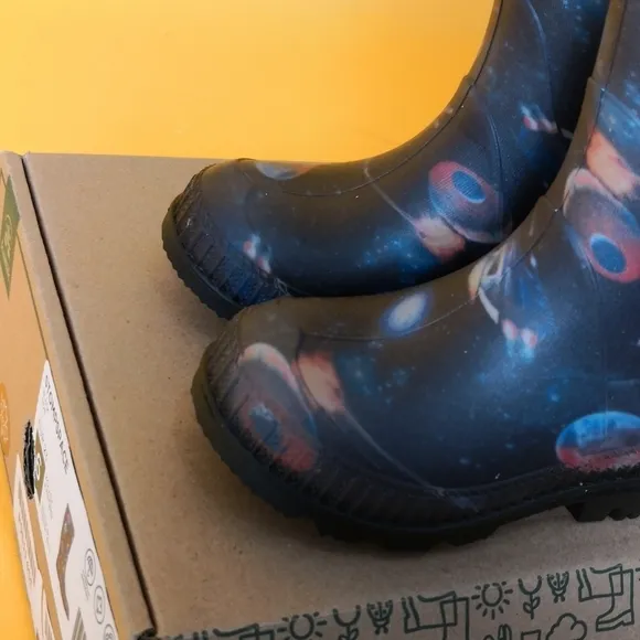 New Kamik Kids Shoes boots waterproof sport with sz 6 multicolor (R)