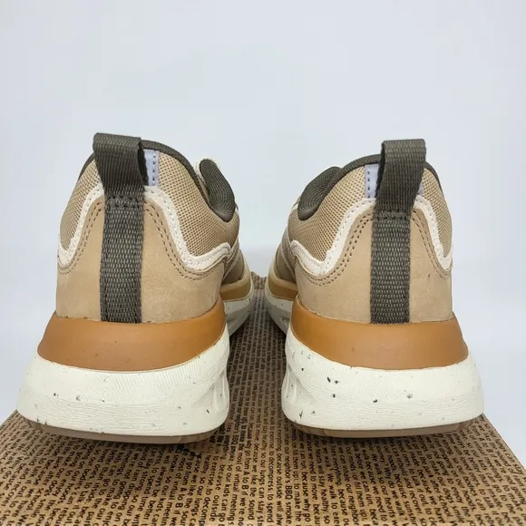 New Keen WK400 Leather Walking Women's Shoes Size 10.5