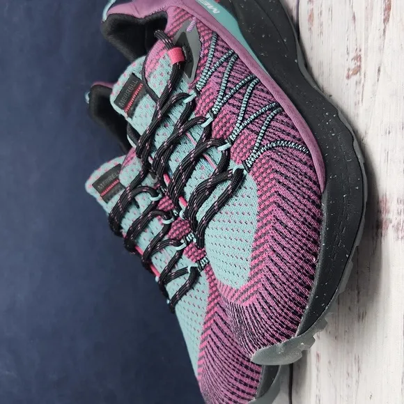 NEW Merrell Bravada 2 Waterproof Mineral Fuschia Trail Running Shoes Size 8.5