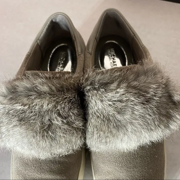NEW MICHAEL KORS Maven Fur Strap Suede Sneakers Grey 6M