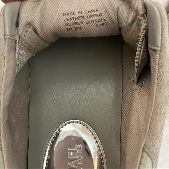 NEW MICHAEL KORS Maven Fur Strap Suede Sneakers Grey 6M