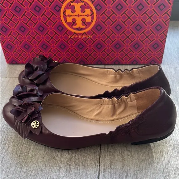 NEW NIB Tory Burch Women's Burgundy Ballet Flats size 6.5 Blossom Ballet Classic