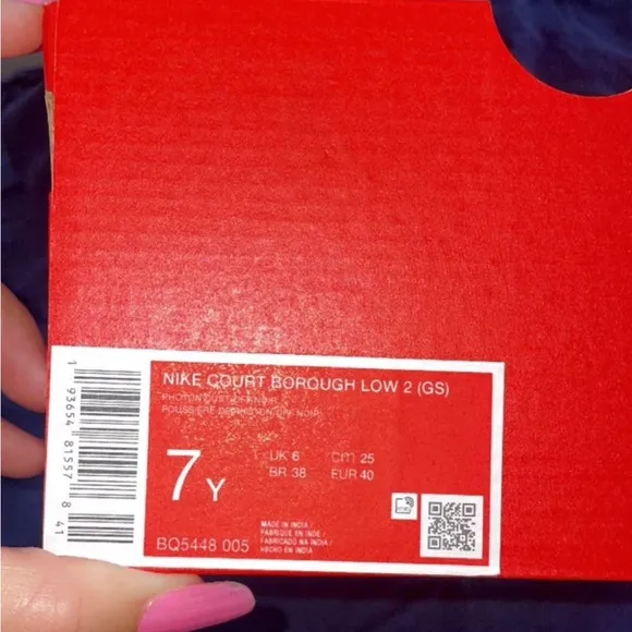New Nike Court Borough Low Sneakers