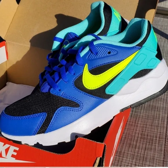 New Nike Ld Victory Shoes (Gs) Big Kids Size 5y