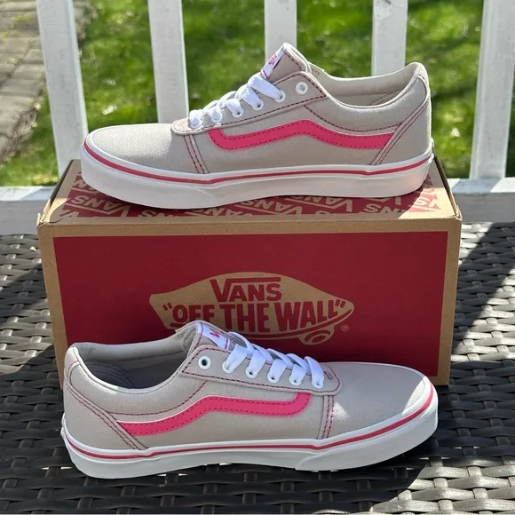 New Vans Kids' Ward Sneakers, Size 13, 2, 3 POP STITCH GRAY/ HONEYSUCKLE
