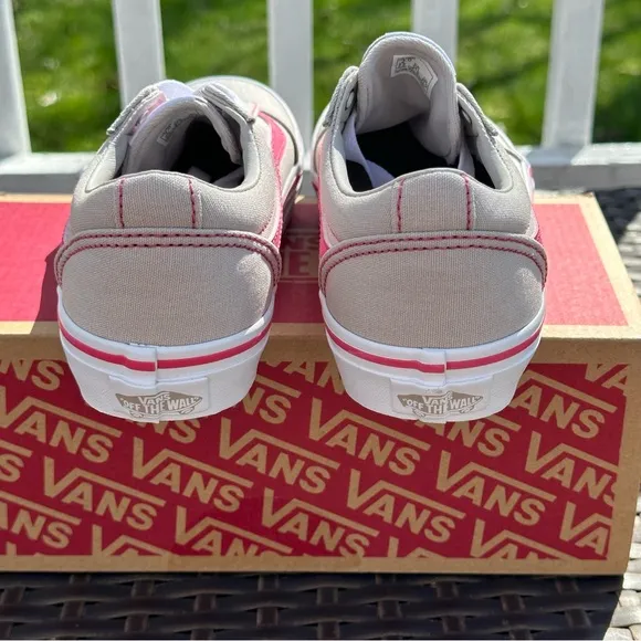 New Vans Kids' Ward Sneakers, Size 13, 2, 3 POP STITCH GRAY/ HONEYSUCKLE