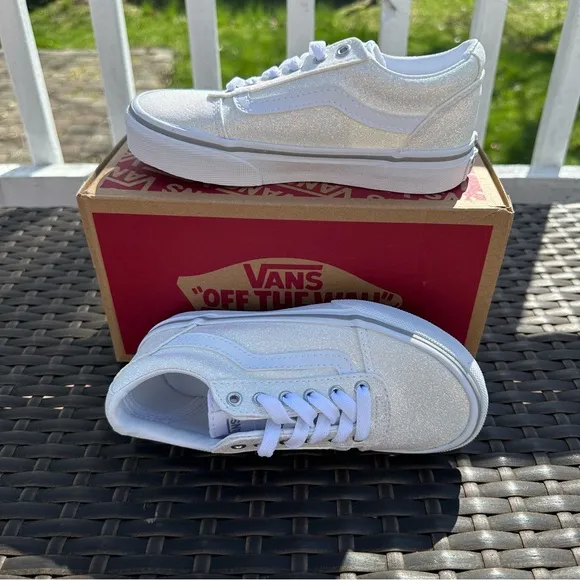 New Vans Ward Spring Glitter Sneakers, Size 12, White, Low Tops, Girl