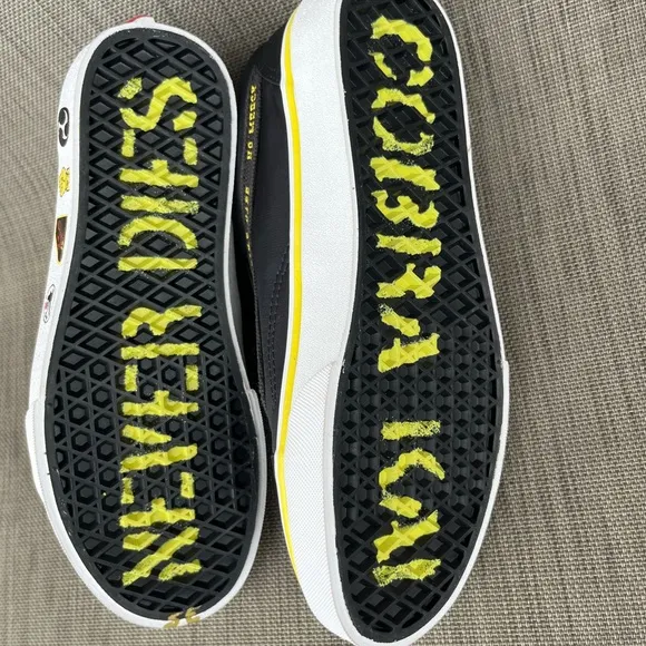 NEW VANS X COBRA KAI SHOES SNEAKERS OLD SKOOL RARE BIG BOYS 5.5 KARATE
