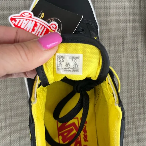 NEW VANS X COBRA KAI SHOES SNEAKERS OLD SKOOL RARE BIG BOYS 5.5 KARATE
