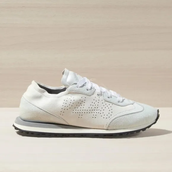 NEW WITH BOX P448 AUDRY SNEAKERS SIZE 36!