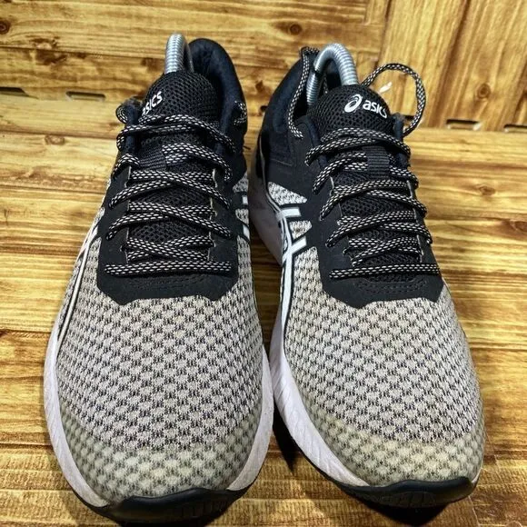New Balance MW577VB Walking shoes size 9,5