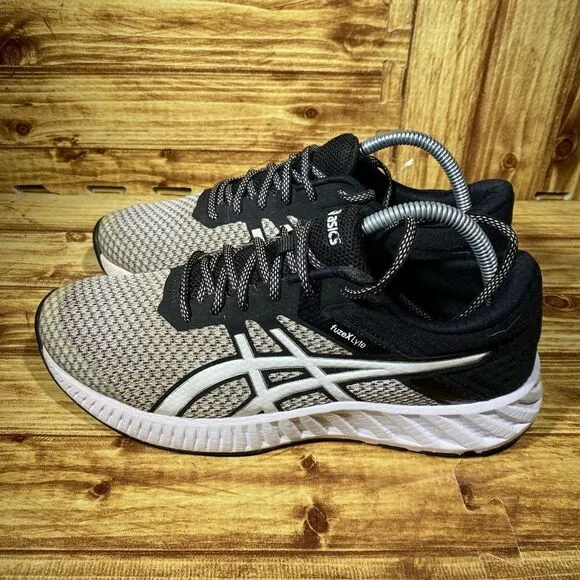 New Balance MW577VB Walking shoes size 9,5
