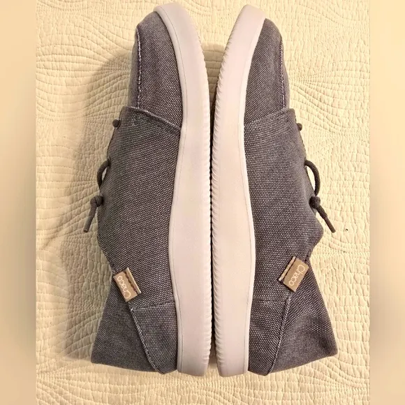 NIB Chaco Men's Chillo Gray Canvas Sneakers
