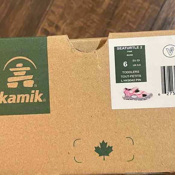 NIB Kamik Water Shoes Sea Turtle Pink Size 6