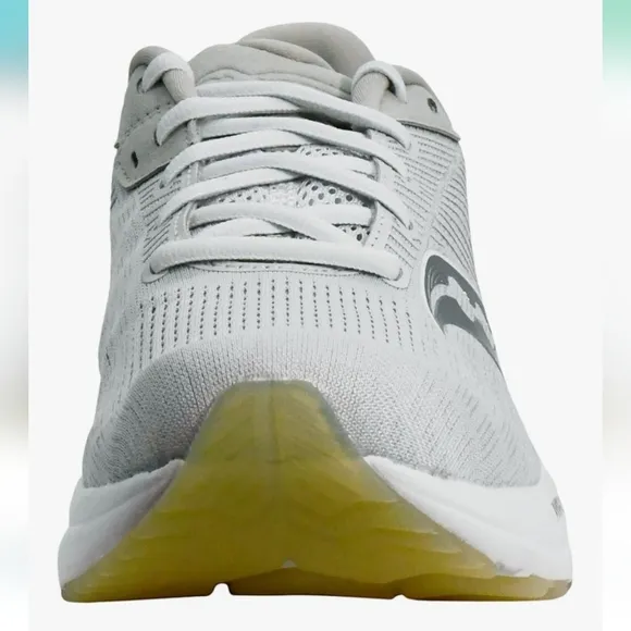 NIB SAUCONY GUIDE 14 WOMENS SNEAKERS